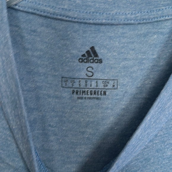 Adidas men blue heather Aeroready graphic tshirt for running, hiking or work out - Picture 2 of 9